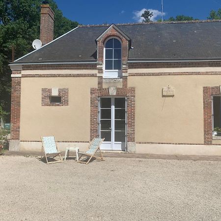 Gîte à la ferme de Sainte Radegonde Lanneray Esterno foto